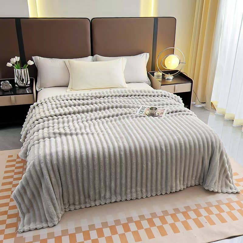 Ultra-Soft Ribbed Fleece Throw Blanket – Light Grey, 60x80